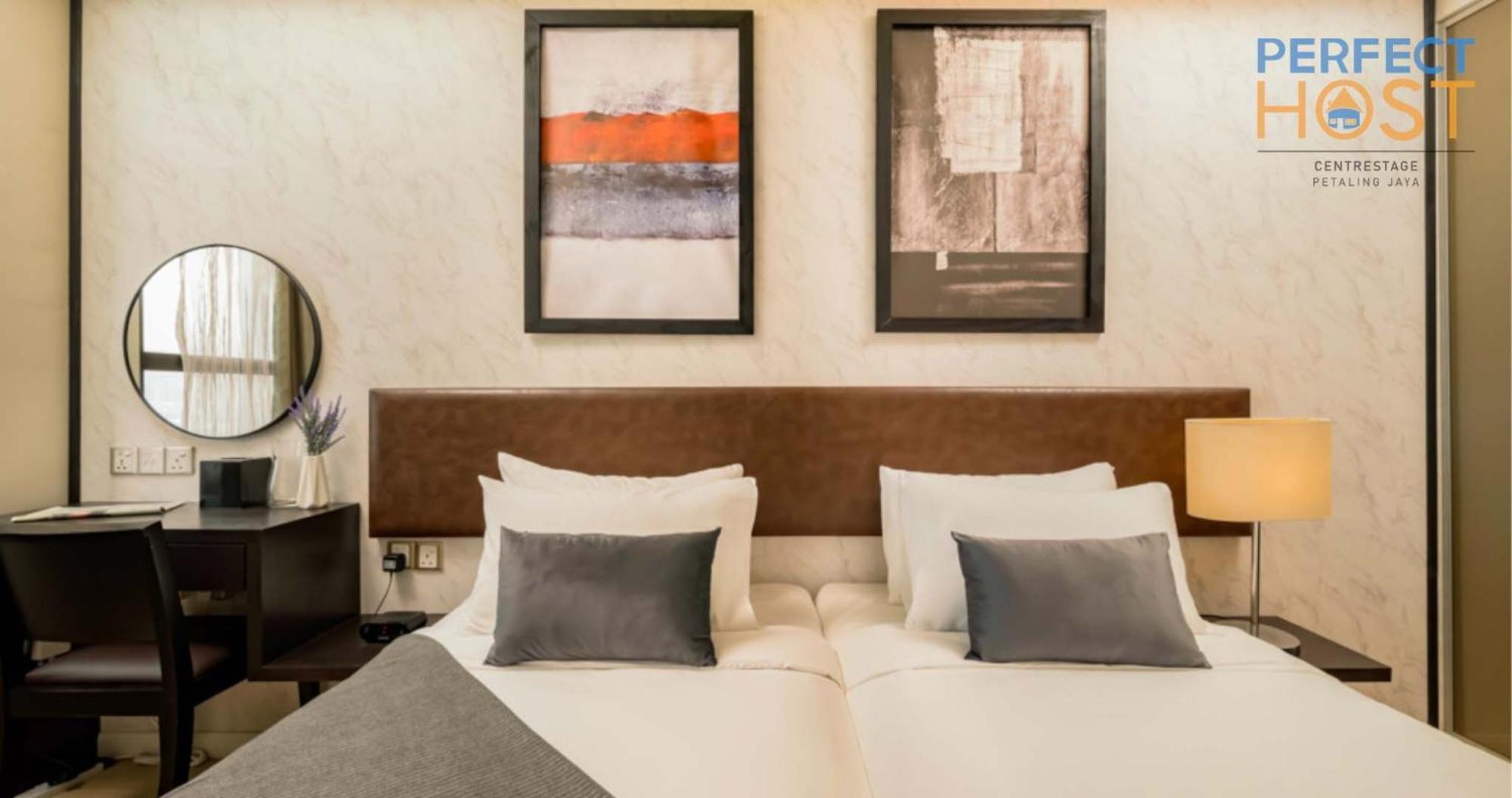 Centrestage Petaling Jaya By Perfect Host Hotel Exterior photo A bedroom at the hotel