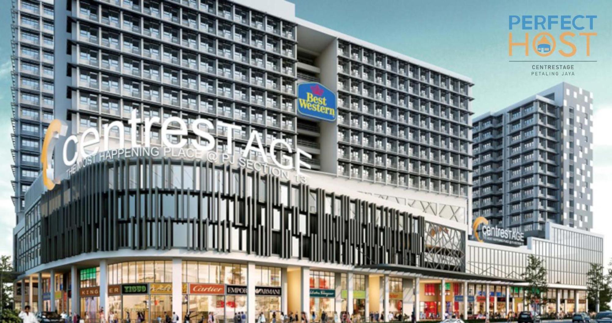 Centrestage Petaling Jaya By Perfect Host Hotel Exterior photo The mall's facade