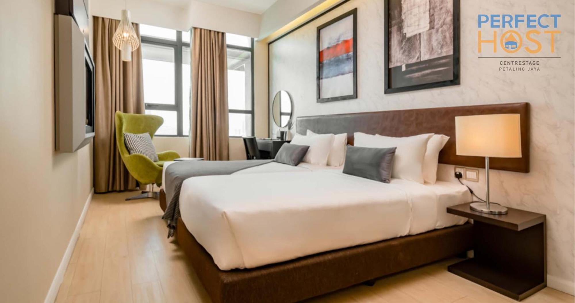 Centrestage Petaling Jaya By Perfect Host Hotel Exterior photo Deluxe Room